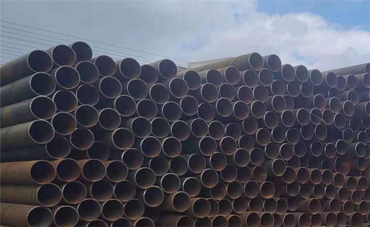 1220 dn1900螺旋焊管，清遠(yuǎn)內(nèi)徑700mm螺旋焊管，508mm螺旋管，1820螺旋管廠家