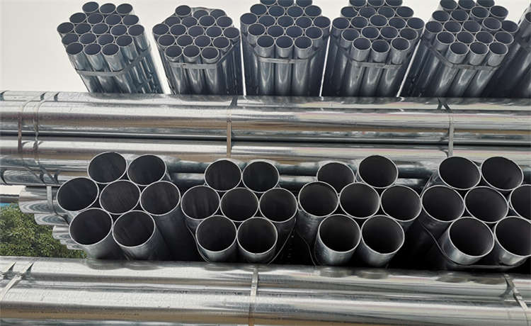 900mm螺旋鋼管，1800螺旋鋼管，鋼材場焊管，鋼材場螺旋鋼管批發(fā)