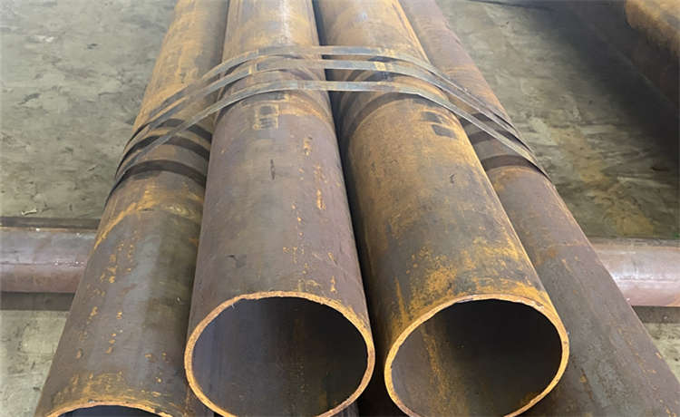 鋼材場(chǎng)加強(qiáng)級(jí)防腐螺旋管，貴港1800mm螺旋焊管，3200mm螺旋管，螺旋鋼管廠商