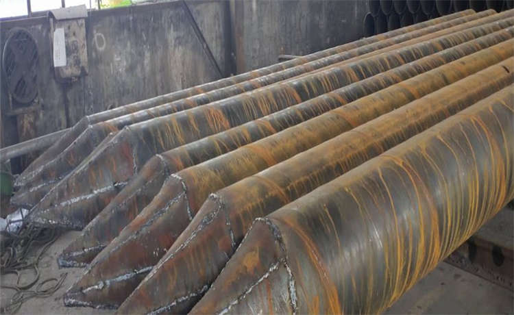 dn2200mm螺旋鋼管，江門dn2000螺旋焊管，800-16螺旋管，鋼材場螺旋管型號規(guī)格