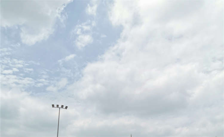 dn1900螺旋焊管，824mm螺旋管，防腐螺旋鋼管廠家，鋼材場(chǎng)螺旋管型號(hào)規(guī)格