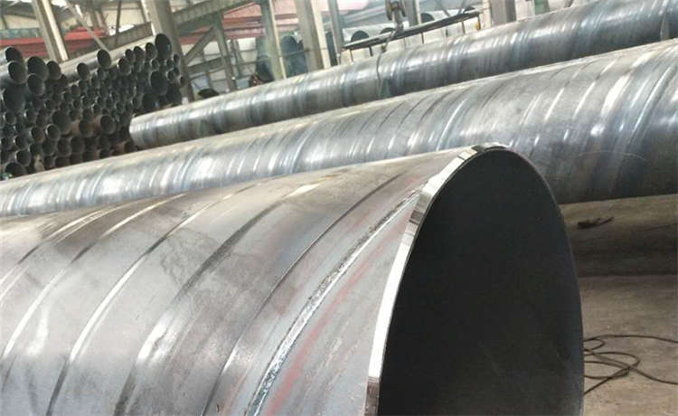 dn2000螺旋管，賀州KY2021原漿型環(huán)氧重防腐螺旋管，D2000mm螺旋管，鋼材場(chǎng)卷板鋼管廠家