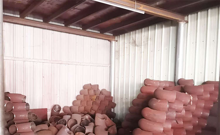 1000 dn1400螺旋焊管，清遠(yuǎn)1600螺旋鋼管，鋼立柱，尖樁鋼管樁廠家