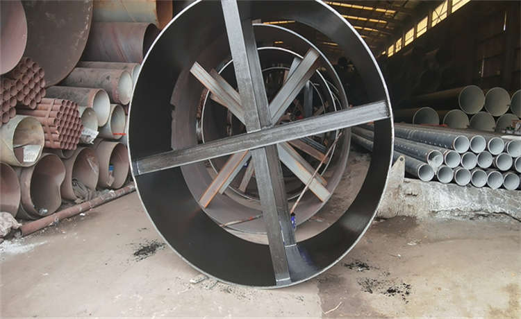 1320螺旋管廠家，煙囪螺旋管，2720螺旋鋼管，2324mm螺旋焊管