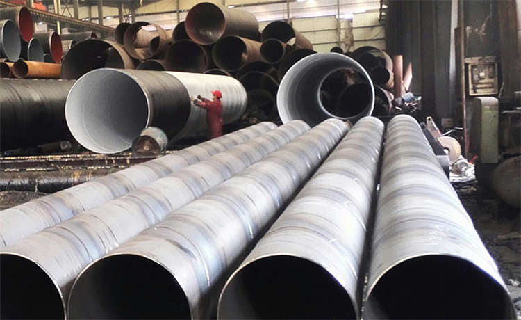 河源鋼材場(chǎng)螺旋管型號(hào)規(guī)格，鋼鐵世界2600mm螺旋鋼管，406mm螺旋管，埋地防腐螺旋鋼管廠家
